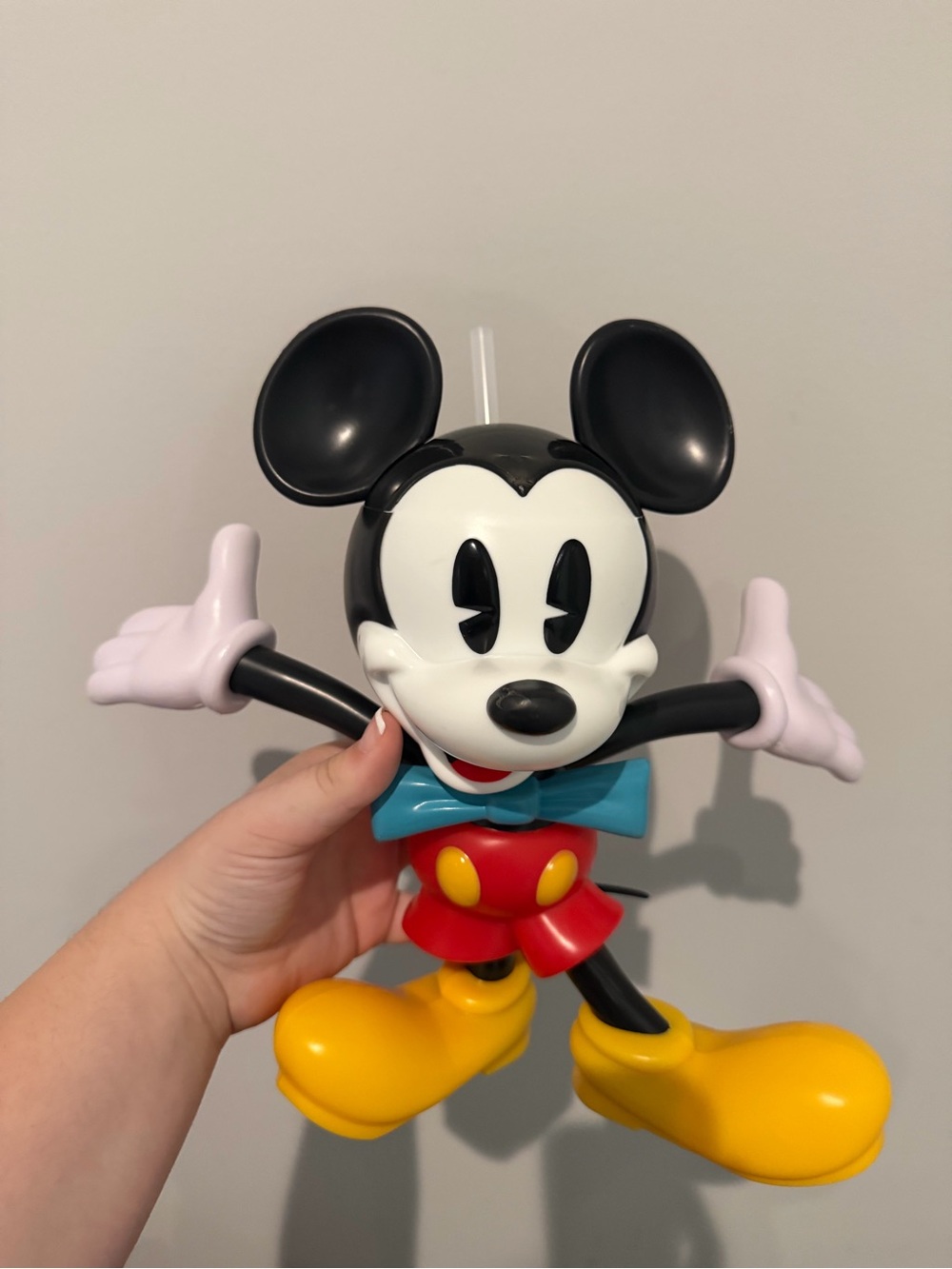 Disneyland Mickey Mouse  Souvenir Straw Cup Disney Parks Disneyworks Large Drink